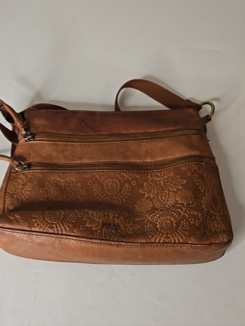 The Sak Multi Pocket Reseda Leather Crossbody